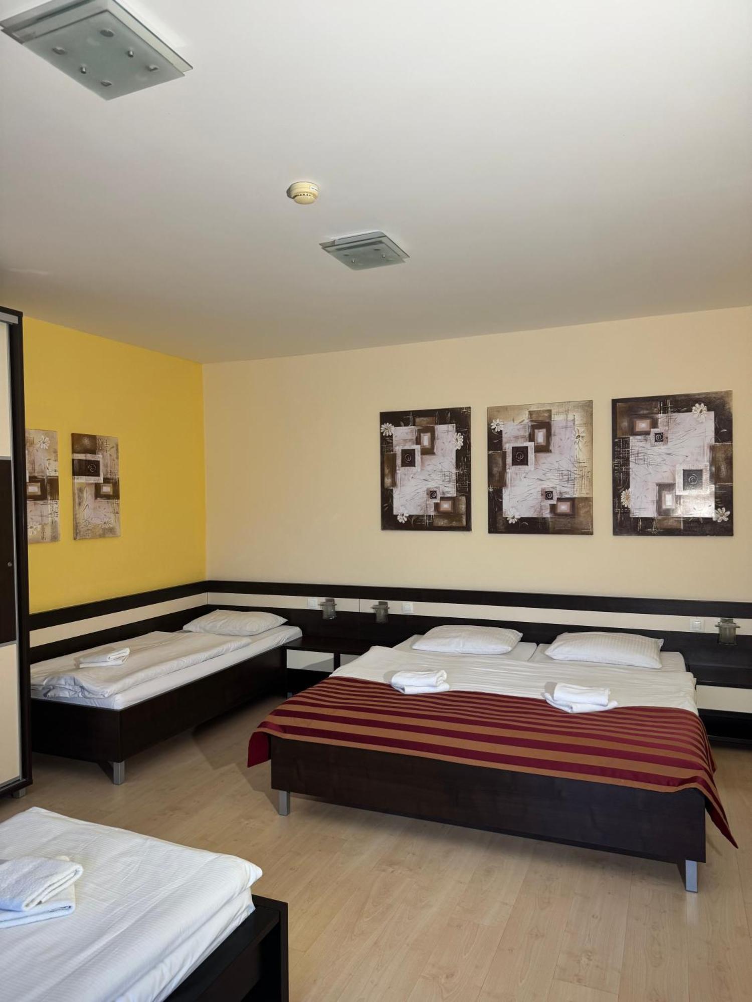 Apartman Paradise Besenova Ngoại thất bức ảnh