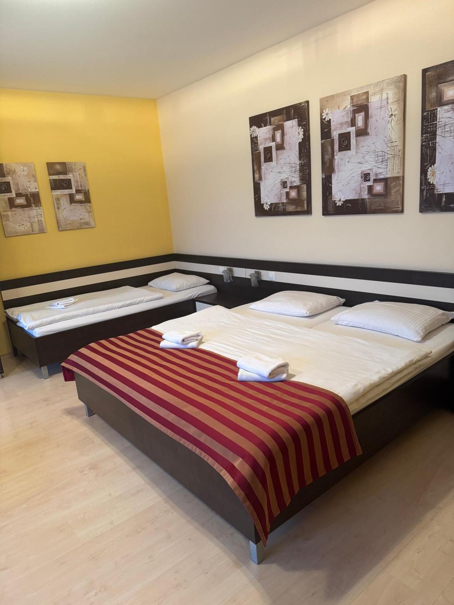 Apartman Paradise Besenova Ngoại thất bức ảnh