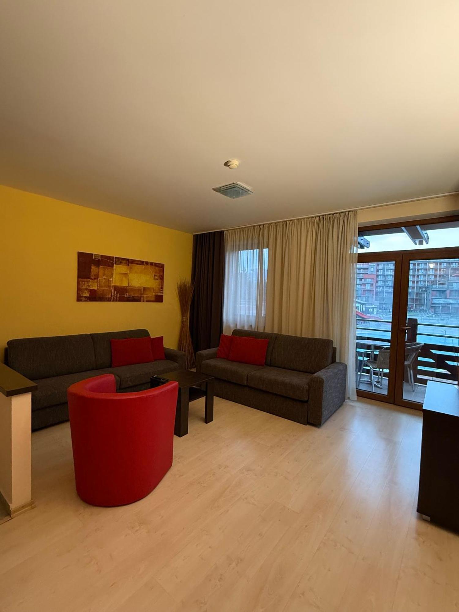 Apartman Paradise Besenova Ngoại thất bức ảnh