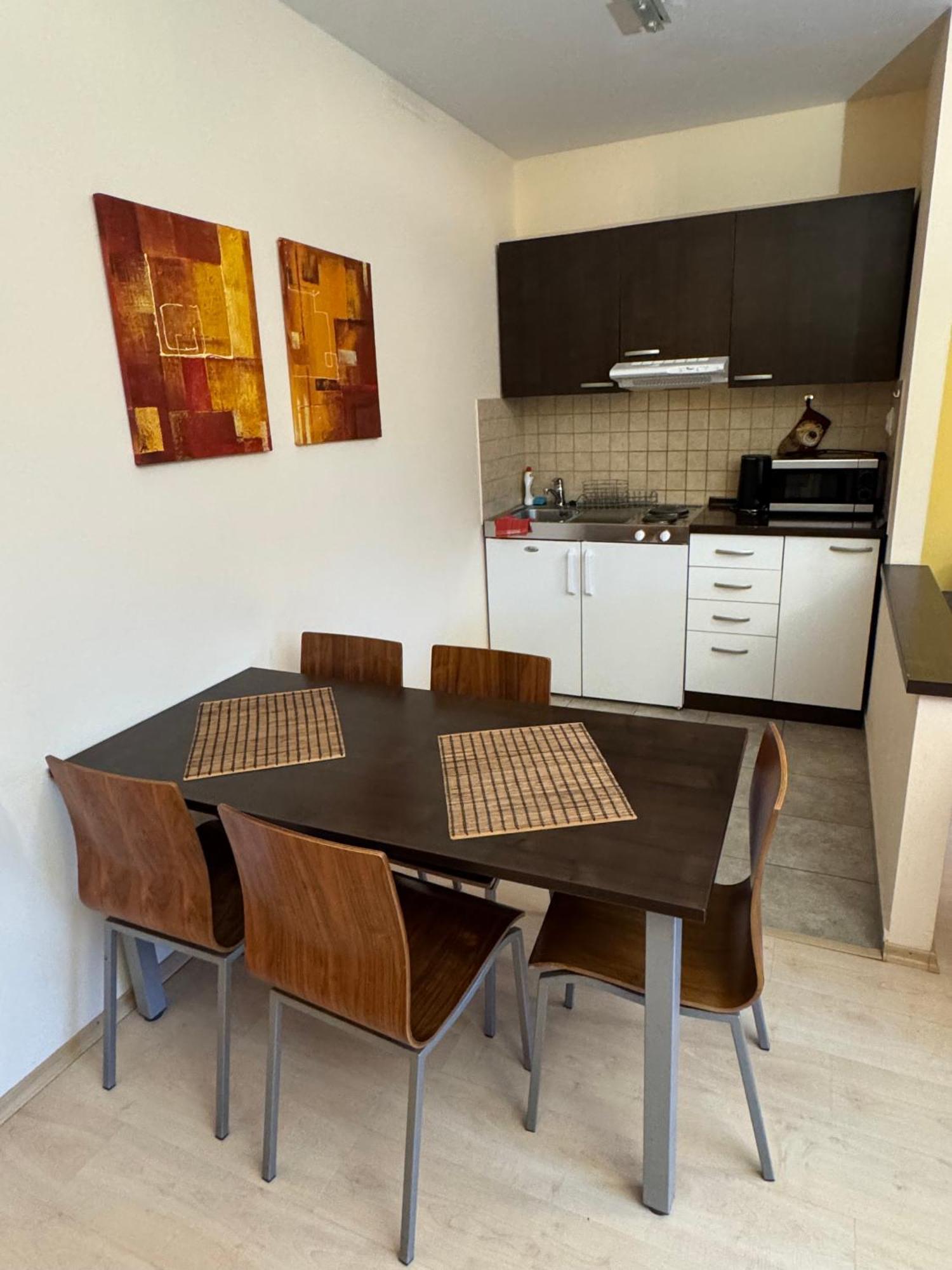 Apartman Paradise Besenova Ngoại thất bức ảnh